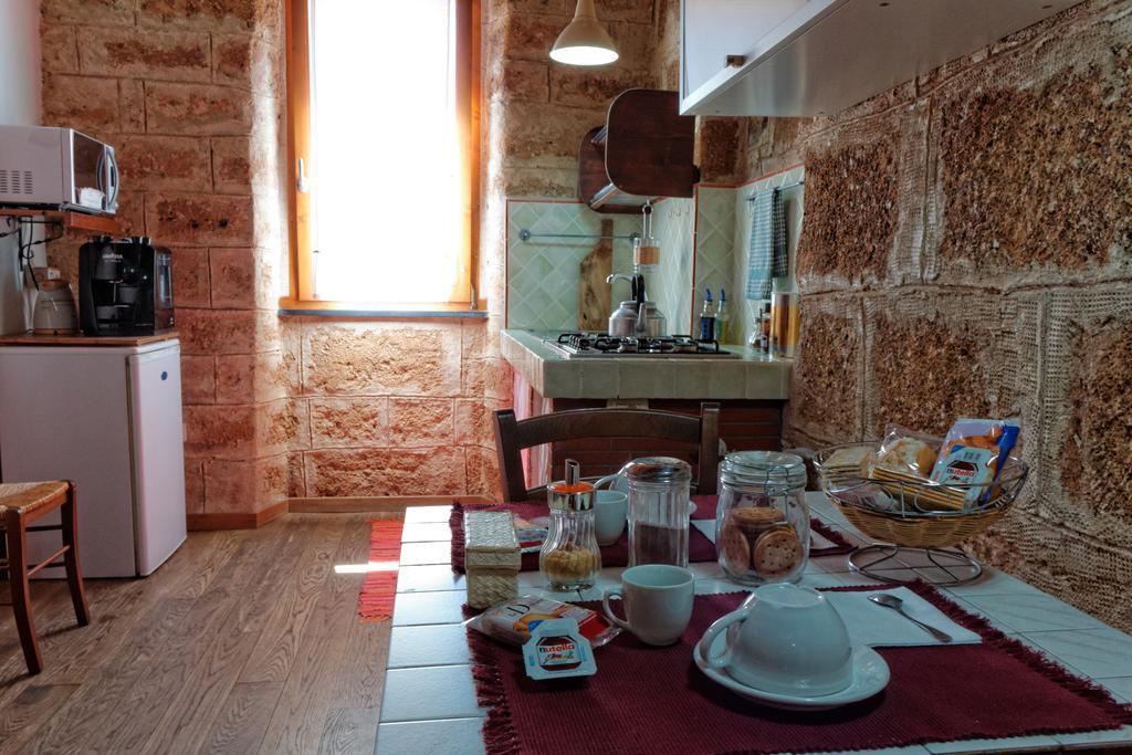 Aigua Hotel Алгеро Екстериор снимка