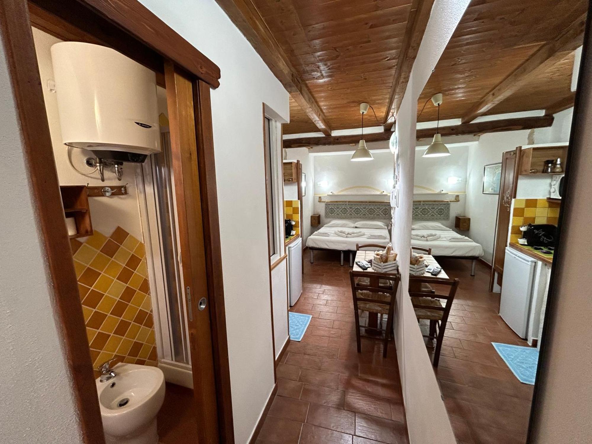 Aigua Hotel Алгеро Екстериор снимка