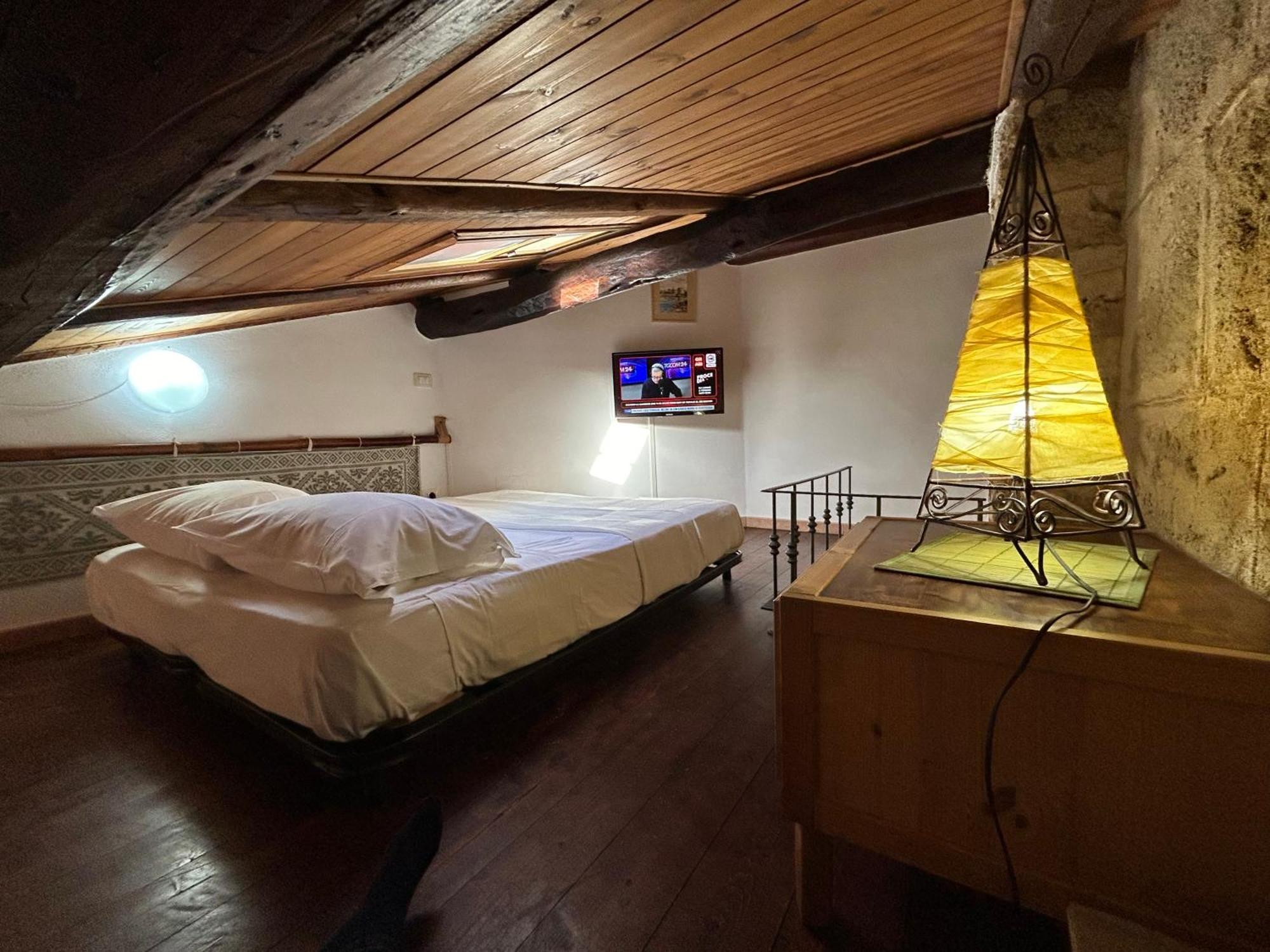 Aigua Hotel Алгеро Екстериор снимка